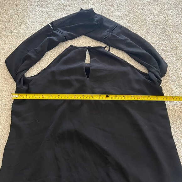 Michael Kors Flowy Cold Shoulder Pleated Long Sleeve Halter Top NWOT M - Picture 15 of 15